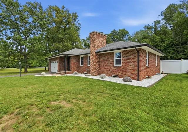 3rd image of 87 Laurel Rd, West Springfield, MA 01089 | MLS# 73560252