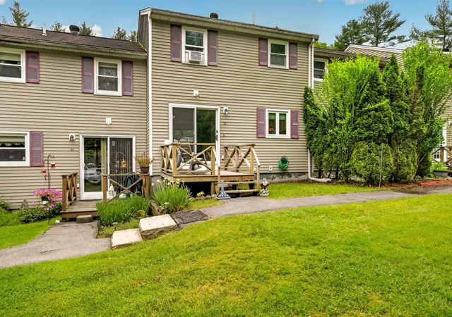 2nd image of 2 Bryant St #D, Assonet, MA 02702 | MLS# 73544037