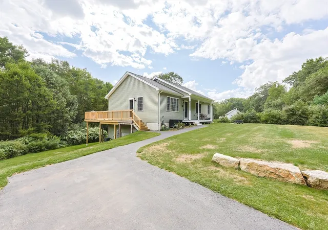 2nd image of 30 Town Farm Rd, North Brookfield, MA 01535 | MLS# 73552570