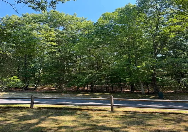 Photo 3 of Land for sale at 3 Reiling Pond Rd, Lincoln, MA 01773 | MLS# 73563841 | Listing updated on 2026-08-18