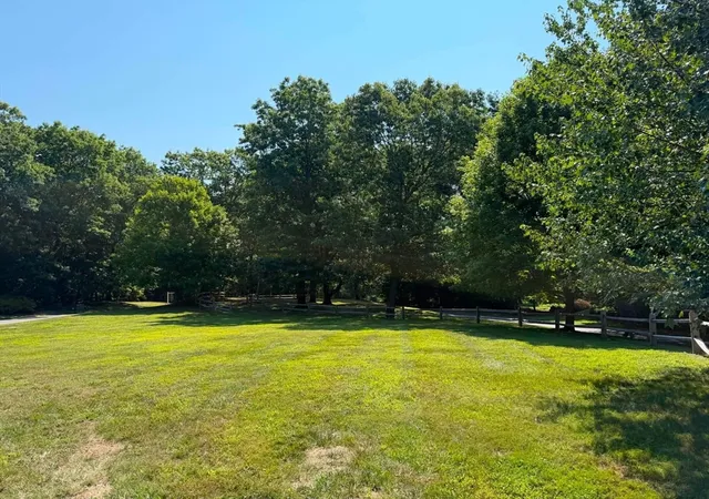 Photo 4 of Land for sale at 3 Reiling Pond Rd, Lincoln, MA 01773 | MLS# 73563841 | Listing updated on 2026-08-18