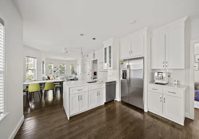 3rd image of 27 Whitten St, Boston, MA 02122