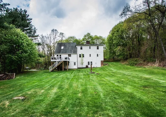 Homes for sale in Warren, MA | 692 Cronin Rd, Warren, MA 01083 | MLS# 73513670