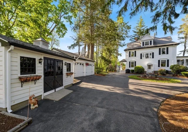 Homes for sale in Woburn, MA | 6 Tidd Avenue, Woburn, MA 01801 | MLS# 73528839
