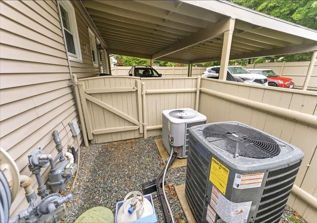 Homes for sale in Attleboro, MA | 588 Newport Ave, Attleboro, MA 02703 | MLS# 73547795