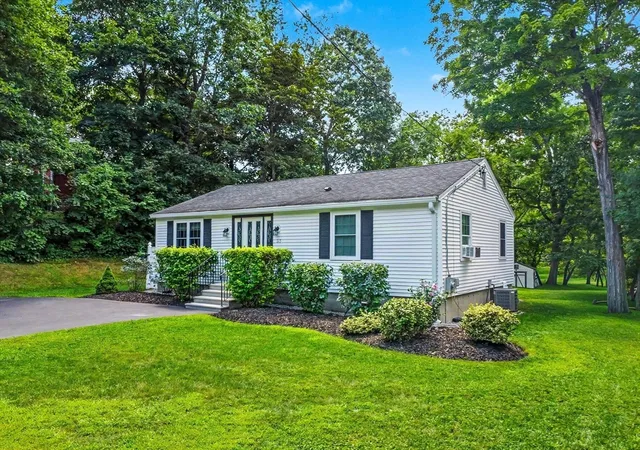 Photo 3 of Sale Pending at 33 Longley Rd, Groton, MA 01450 | MLS# 73568426 | Listing updated on 2026-09-16