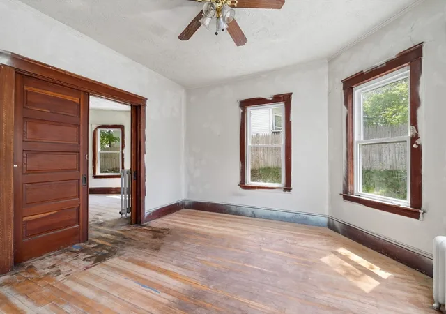Homes for sale in Fitchburg, MA | 19 Francis St, Fitchburg, MA 01420 | MLS# 73514914