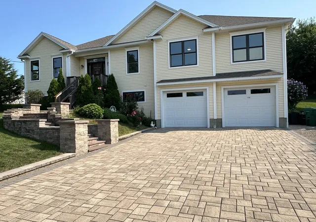 1st image of 139 Blanchard St, Chicopee, MA 01020 | MLS# 73563077