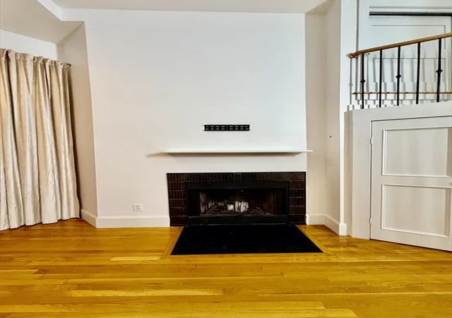 5th image of 328 Dartmouth St, Boston, MA 02116