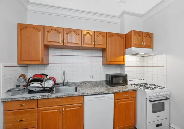 Homes for sale in Allston, MA | 21 Park Vale Ave #2, Allston, MA 02134 | MLS# 73542256