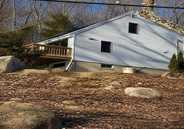 Homes for sale in Auburn, MA | 650 Oxford St S, Auburn, MA 01501 | MLS# 73542712