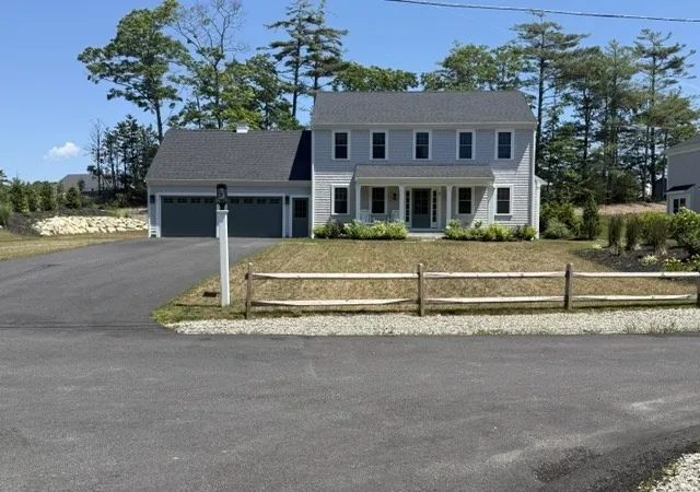 Photo 3 of Single family home for sale at 92 Herring Pond Rd, Plymouth, MA 02360 | MLS# 73543565 | Listing updated on 2026-09-14