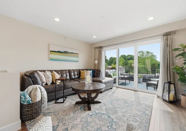 3rd image of 1 Saint Clare Rd #16, Medford, MA 02155 | MLS# 73540655