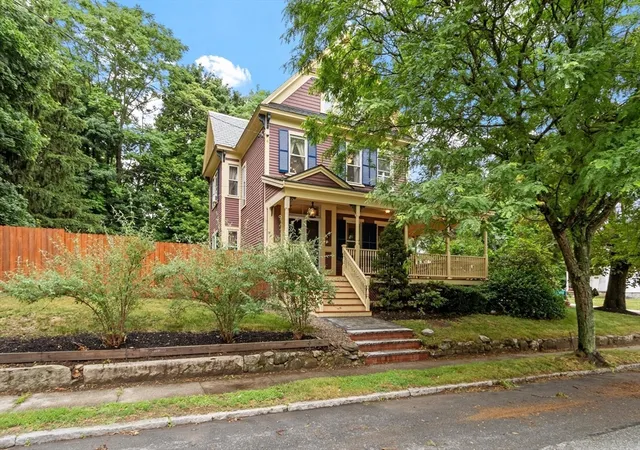 Homes for sale in Lowell, MA | 192 Wentworth Ave, Lowell, MA 01852 | MLS# 73541589