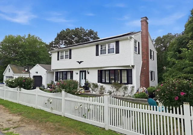 Photo 3 of Single family home for sale at 3 Henry Ave, Methuen, MA 01844 | MLS# 73562678 | Listing updated on 2026-08-16