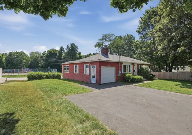 2nd image of 6 Spring Terrace, Shrewsbury, MA 01545 | MLS# 73545600