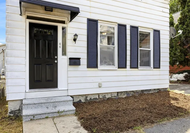 2nd image of 46 Arlington St, Lowell, MA 01854 | MLS# 73553237