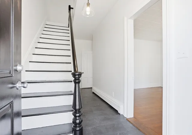 3rd image of 46 Arlington St, Lowell, MA 01854 | MLS# 73553237