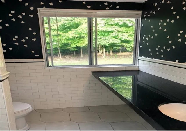 16th image of 5 Longwood Dr #205, Andover, MA 01810 | MLS# 73558642