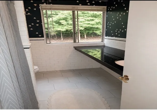20th image of 5 Longwood Dr #205, Andover, MA 01810 | MLS# 73558642