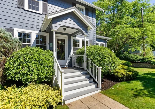 5th image of 43 Trenton St, Melrose, MA 02176 | MLS# 73539947
