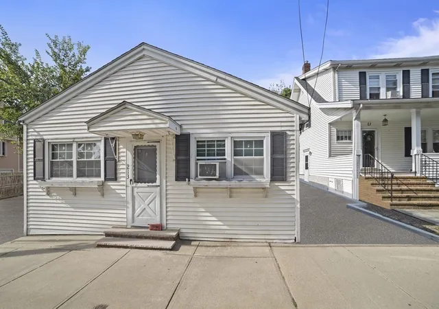 Homes for sale in Quincy, MA | 209 213 Centre St, Quincy, MA 02169 | MLS# 73549462