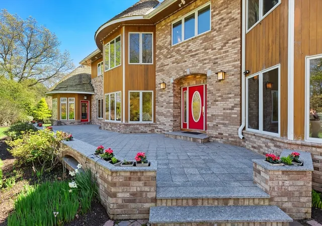 Photo 3 of Mansion for sale at 16 Solomon Pierce Rd, Lexington, MA 02420 | MLS# 73514626 | Listing updated on 2026-05-11
