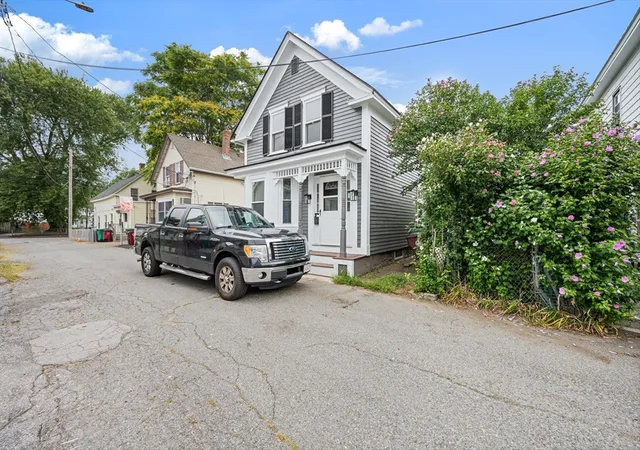 3rd image of 4 Pollard Ave, Lowell, MA 01850 | MLS# 73567198