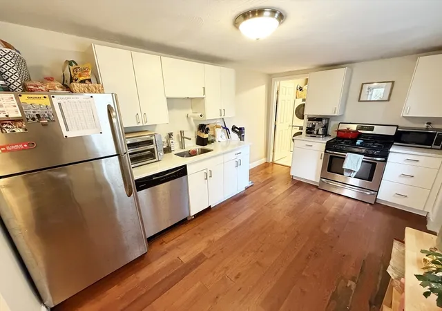 5th image of 259 Emerson Street, South Boston, MA 02127 | MLS# 73559400