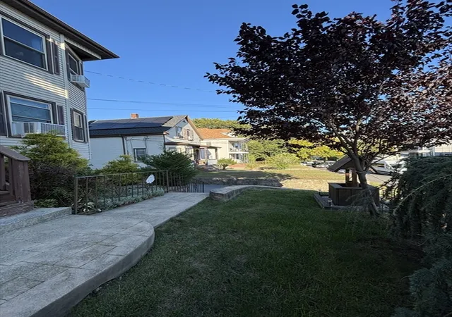 Listing Photo 4 - Condo for sale in building located at 507-509 Nash Rd, New Bedford, MA 02746