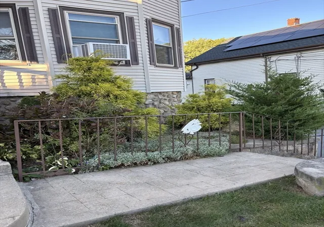 Listing Photo 5 - Condo for sale in building located at 507-509 Nash Rd, New Bedford, MA 02746