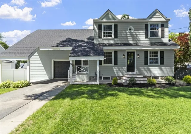 Homes for sale in North Andover, MA | 42 Parker Street, North Andover, MA 01845 | MLS# 73533396