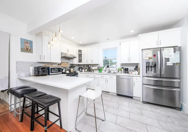 Photo 3 of Sale Pending at 30 Warren Ave, Weston, MA 02493 | MLS# 73485056 | Listing updated on 2026-03-26