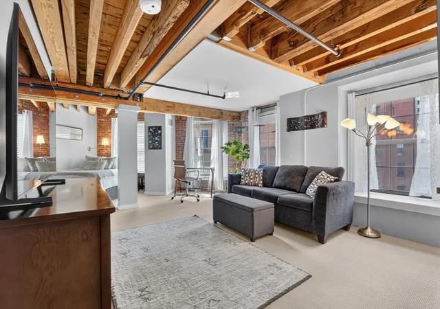 Photo 3 of Condo for sale at 99 105 Broad St #6G, Boston, MA 02110 | MLS# 73568743 | Listing updated on 2026-08-30