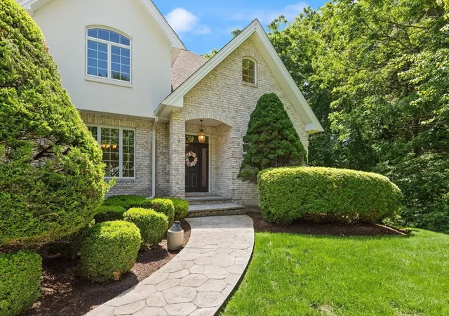 3rd image of 9 Riverside Terrace, North Easton, MA 02356 | MLS# 73534635