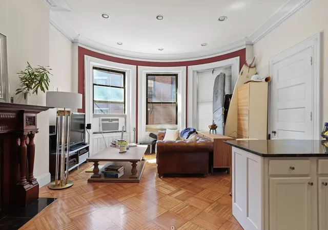 3rd image of 388 Marlborough St #2, Boston, MA 02115 | MLS# 73463975