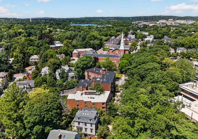 18th image of 56 Concord #27, Cambridge, MA 02138 | MLS# 73555710