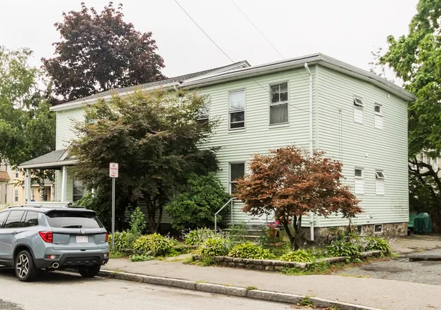 3rd image of 60-62 Alder Street, Waltham, MA 02453 | MLS# 73567309