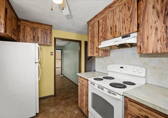 Photo 3 of Sale Pending at 80 Meadow Rd, Spencer, MA 01562 | MLS# 73564918 | Listing updated on 2026-09-04