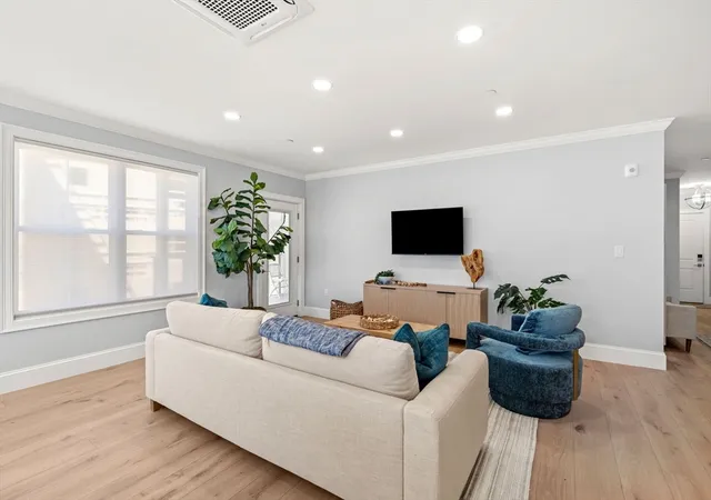 Photo 2 of Condo for sale at 16 Franklin St #1502, Salem, MA 01970 | MLS# 73564691 | Listing updated on 2026-09-17
