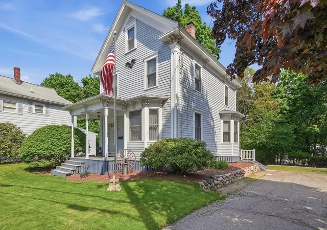 Homes for sale in Woburn, MA | 48 Kilby Street, Woburn, MA 01801 | MLS# 73522599