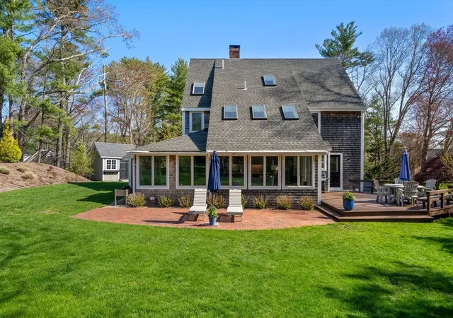 Homes for sale in Duxbury, MA | 19 Saltmeadow Ln, Duxbury, MA 02332 | MLS# 73513329