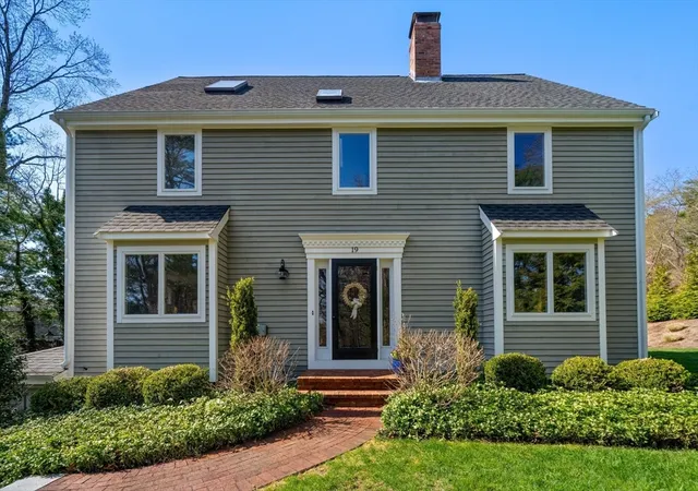 Homes for sale in Duxbury, MA | 19 Saltmeadow Ln, Duxbury, MA 02332 | MLS# 73513329
