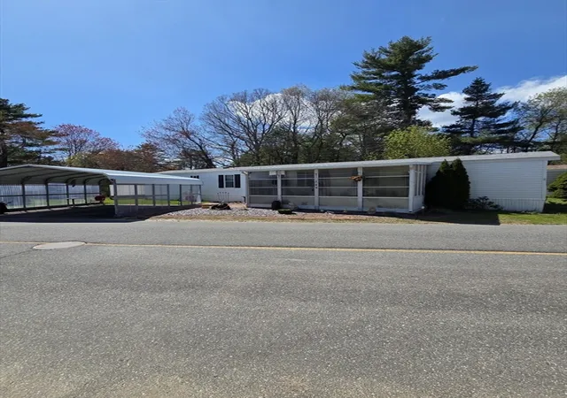 Homes for sale in Sturbridge, MA | 143 Pine Ave, Sturbridge, MA 01566 | MLS# 73513225