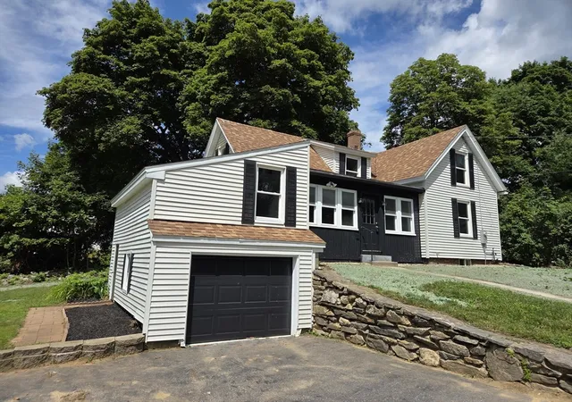 2nd image of 15 Dublin Street, Gardner, MA 01440 | MLS# 73548119