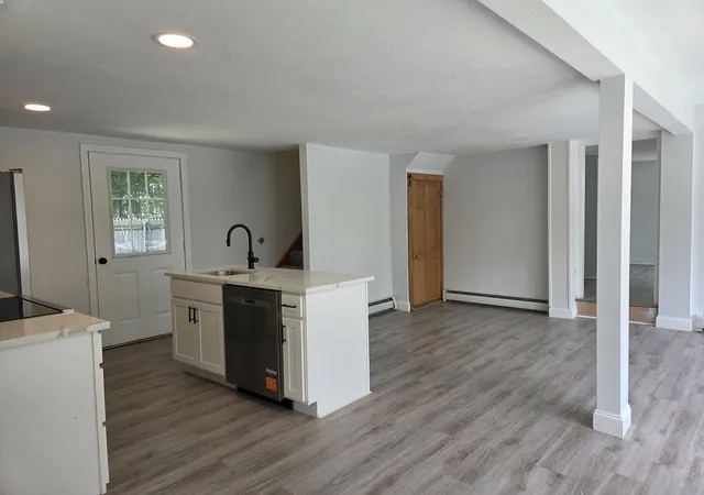 3rd image of 15 Dublin Street, Gardner, MA 01440 | MLS# 73548119