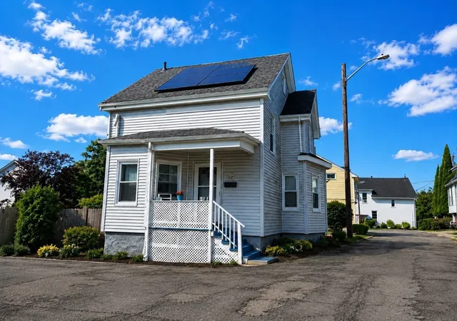 1st image of 30 Clifton Ave, Lynn, MA 01902 | MLS# 73536036