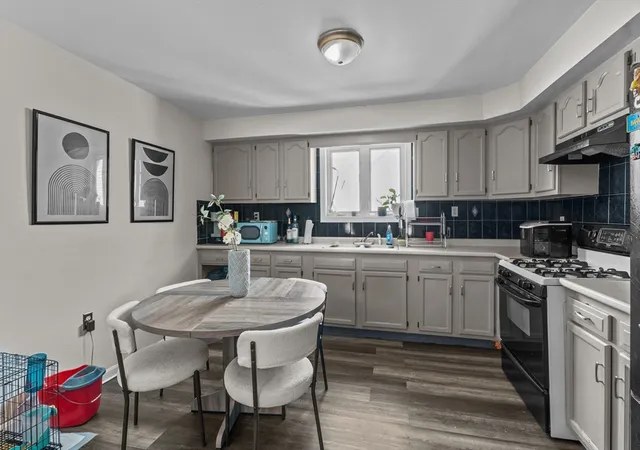 Listing Photo 4 - Condo for sale in building located at 554 3rd St, Fall River, MA 02721
