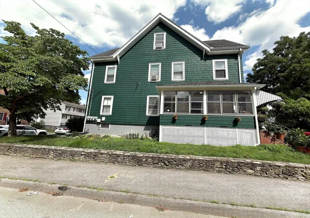 2nd image of 16 Bradford St, Taunton, MA 02780 | MLS# 73557576