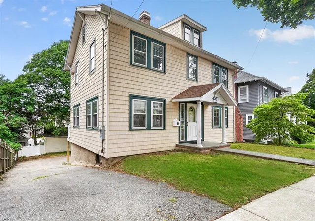 Homes for sale in Winthrop, MA | 37 Loring Rd, Winthrop, MA 02152 | MLS# 73546996